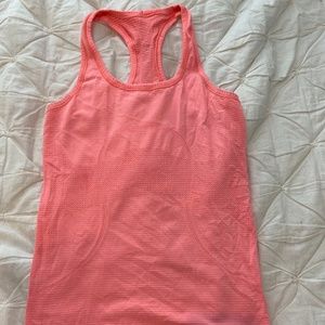 Lululemon Swiftly tech tank size 4